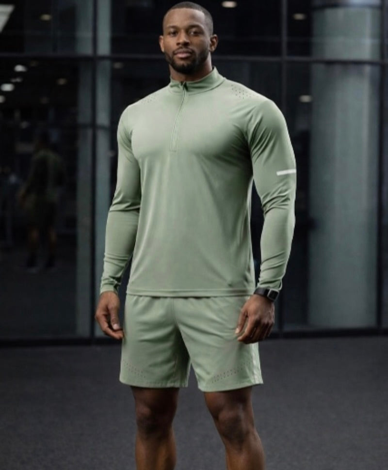 Men's Seamless Quarter-Zip Top
